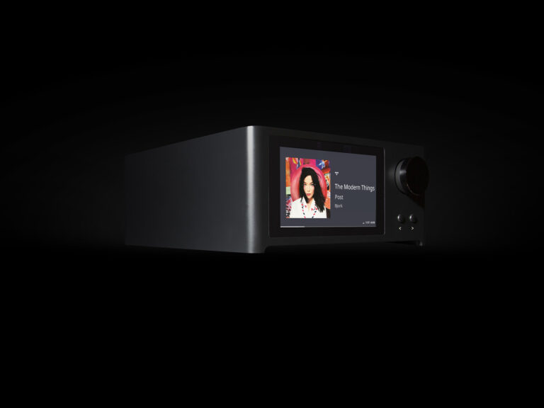 C700-V2-3-4-Black-on-Black