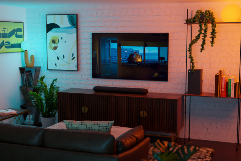 Bluesound PULSE CINEMA MINI Black Enviroment 4