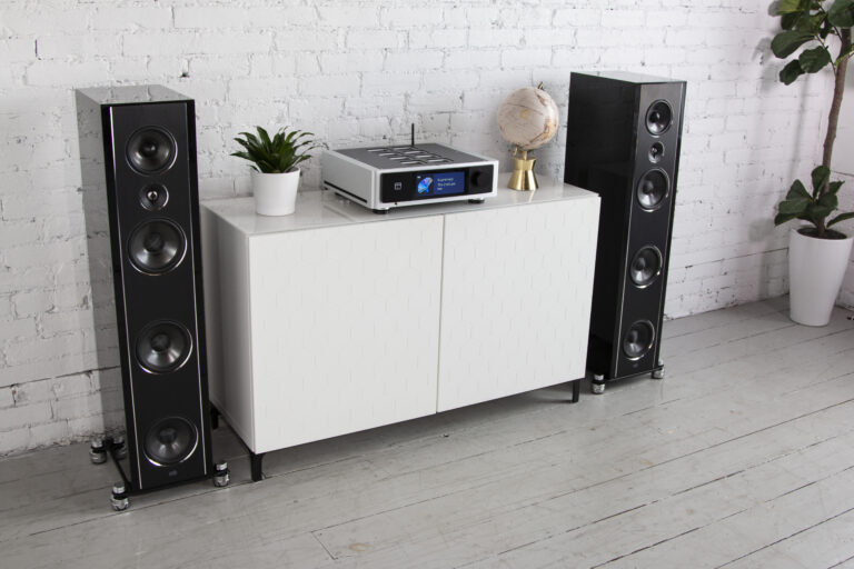 PSB_Synchrony_T600_Black_M33_Left